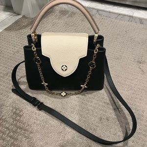 Louis Vuitton Capucines MM